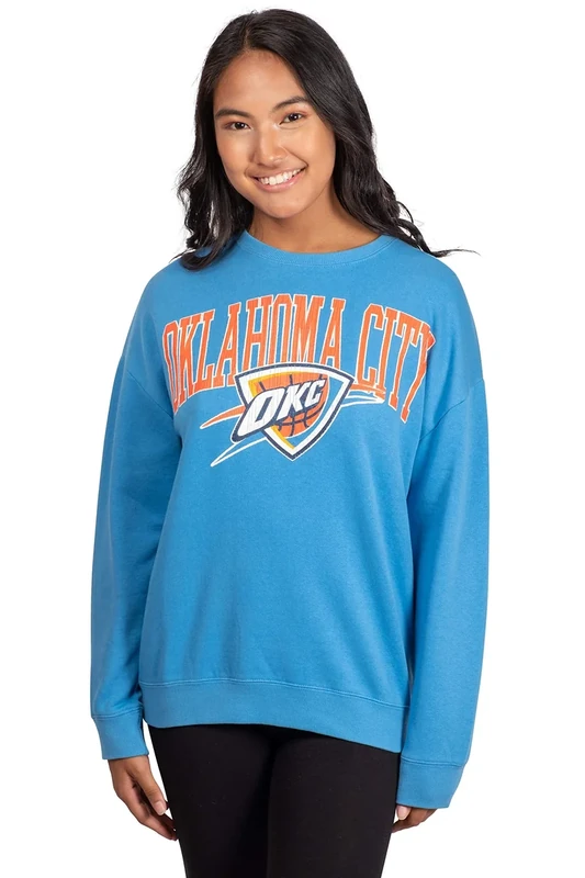 Ultra Game NBA Official Women's Extra Soft Fleece Distressed Oversized Pullover Sweatshirt, Oklahoma City Thunder, Team Color, Medium