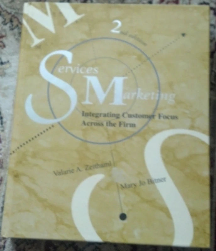 Services Marketing (MCGRAW HILL/IRWIN SERIES IN MARKETING)