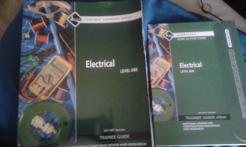 Electrical Level 1 Trainee Guide, 2011 NEC Revision, Hardcover, plus NCCERconnect with eText -- Access Card Package