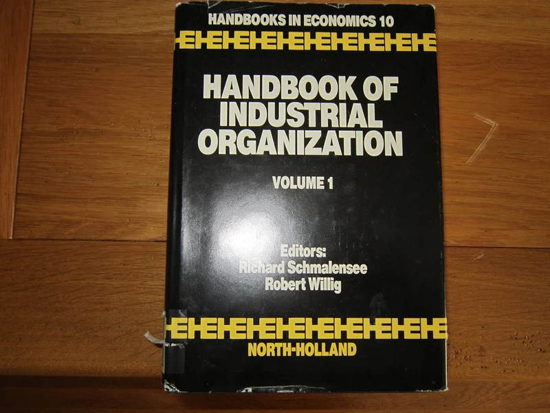 Handbook of Industrial Organization: 001: 10 (Handbooks in Economics)