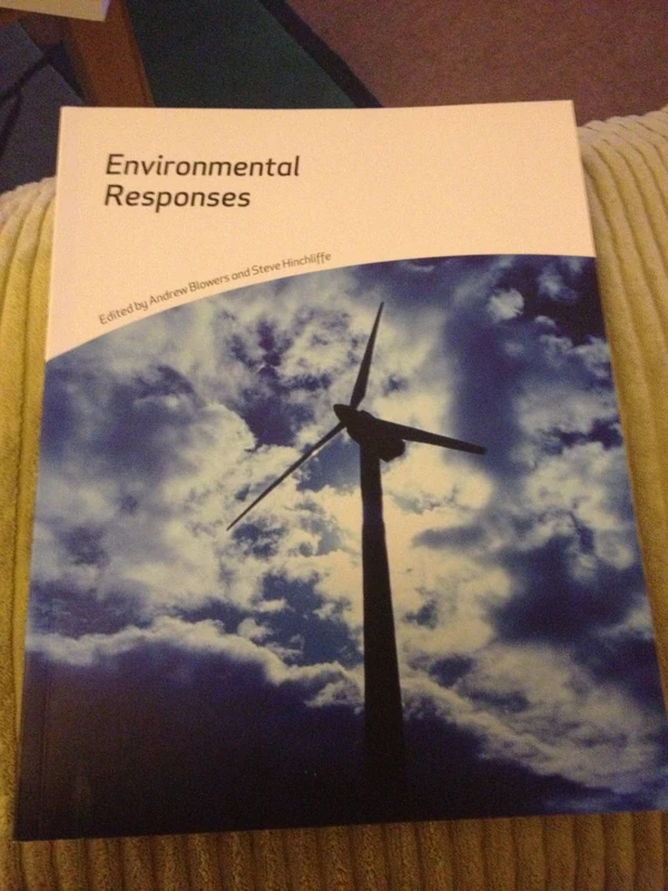 Environmental Responses (OU-Wiley Environment Series) - Image 1