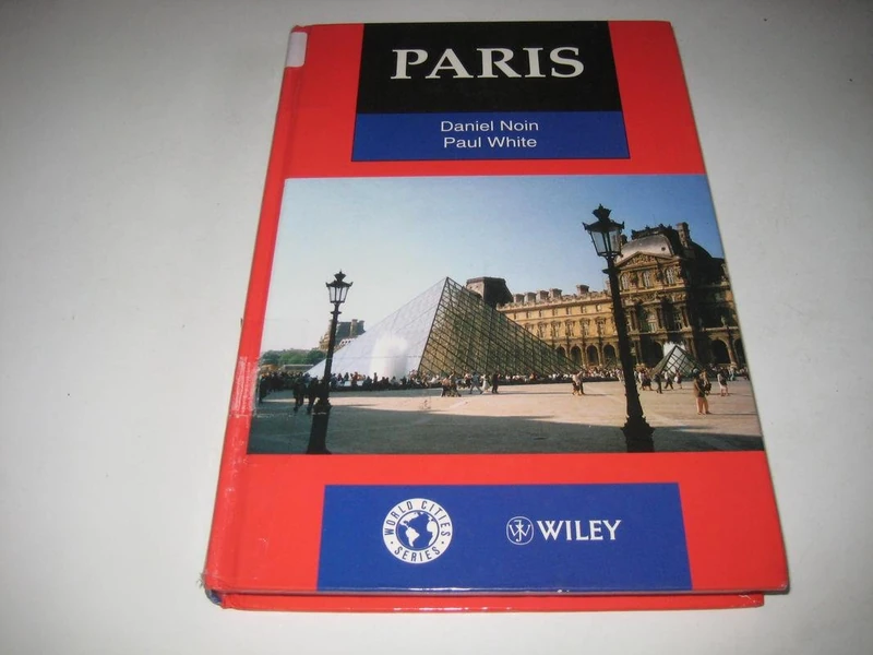 Paris (World Cities Series)
