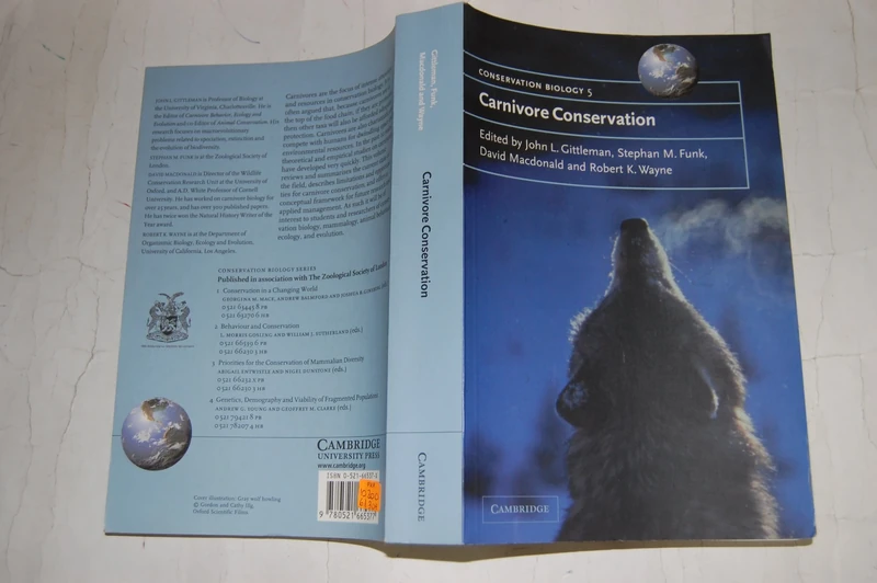 Carnivore Conservation: 5 (Conservation Biology, Series Number 5)
