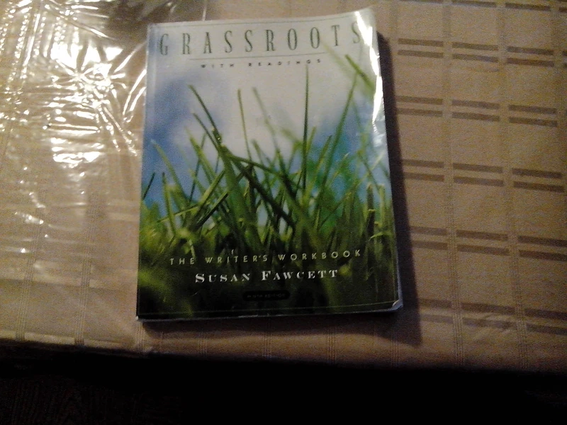 Student Text (Grassroots with Readings: The Writer's Workbook)