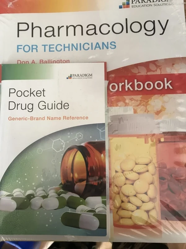 Pharmacology for Technicians: Text with eBook, EOC, Drug Guide, Workbook and Navigator (code via mail) (Pharmacy Technician)