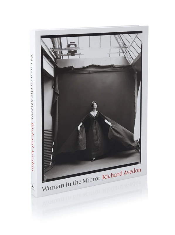 Richard Avedon: Woman in the Mirror