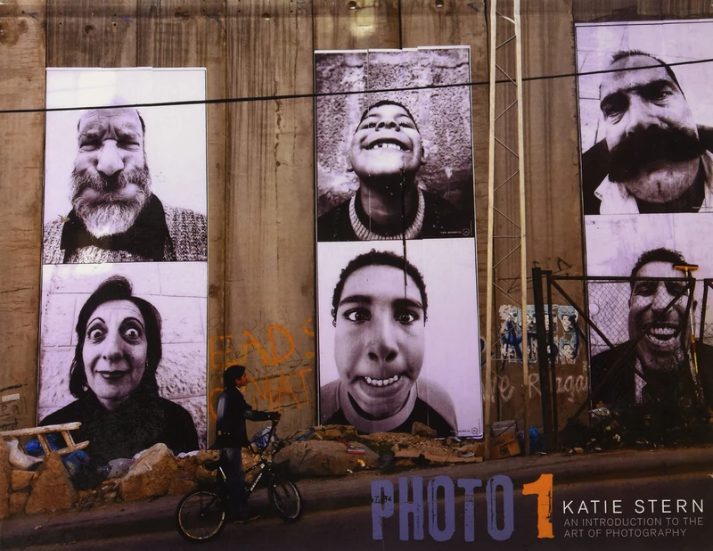 Photo 1 : An Introduction to the Art of Photography