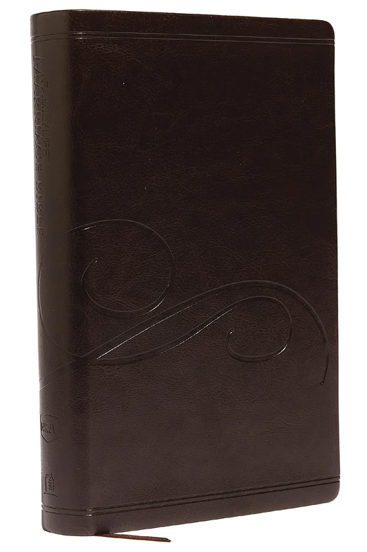 NKJV, FamilyLife Marriage Bible, Leathersoft, Brown: Equipping Couples for Life - Image 1
