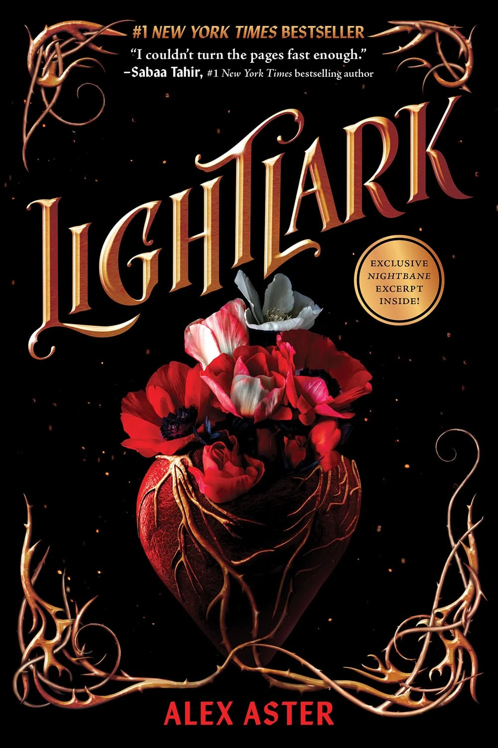 Lightlark (The Lightlark Saga Book 1): Volume 1 (The Lightlark Saga, 1)