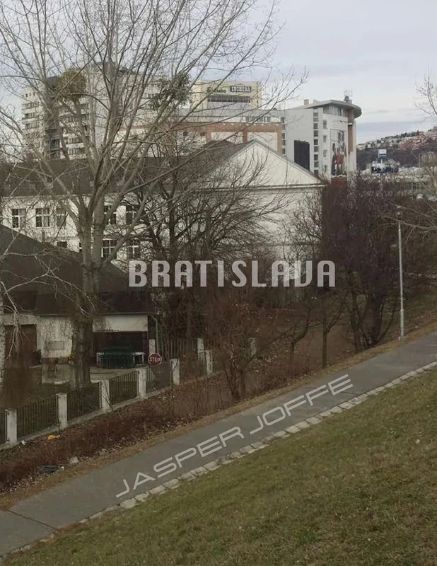 Bratislava: Volume 12 (art books)