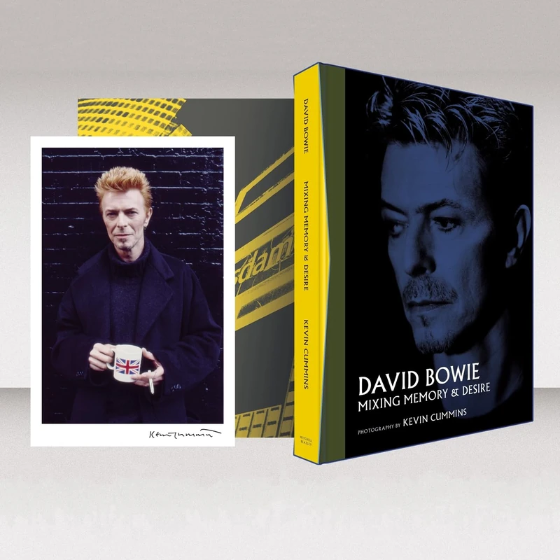 David Bowie Mixing Memory & Desire: Photographs by Kevin Cummins (Limited Edition) - Image 1