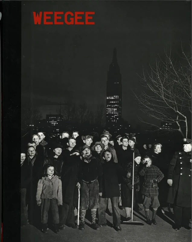 Weegee, autopsie du spectacle