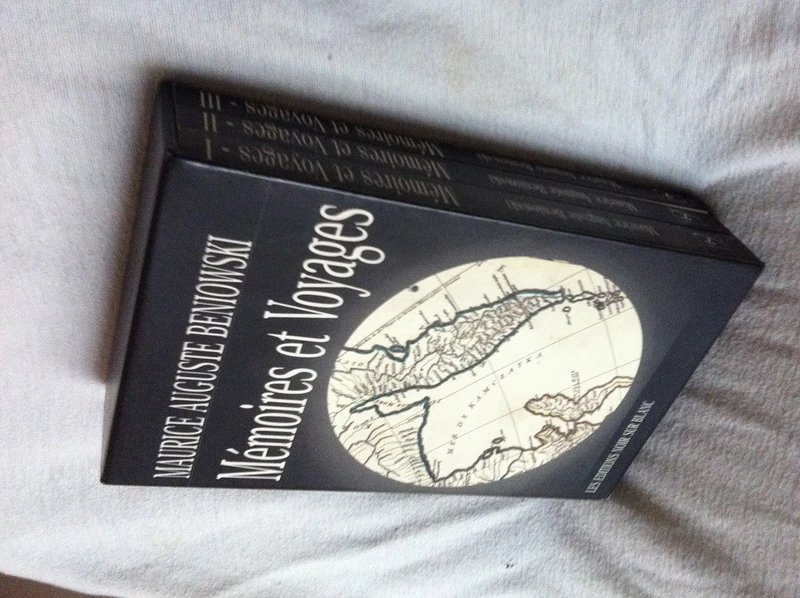 MEMOIRES ET VOYAGES COFFRET 3 VOLS - Image 1