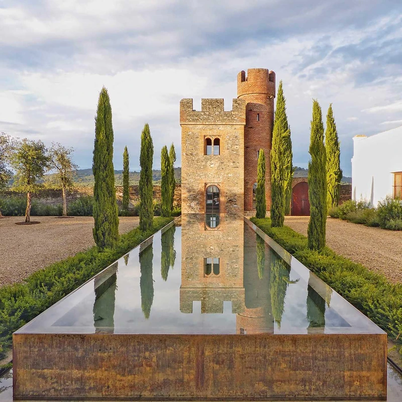 Gardens for the Senses: The Spanish Gardens of Javier Mariategui