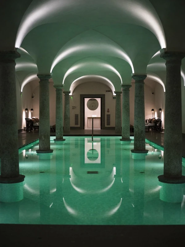 Portrait Milan - Image 1