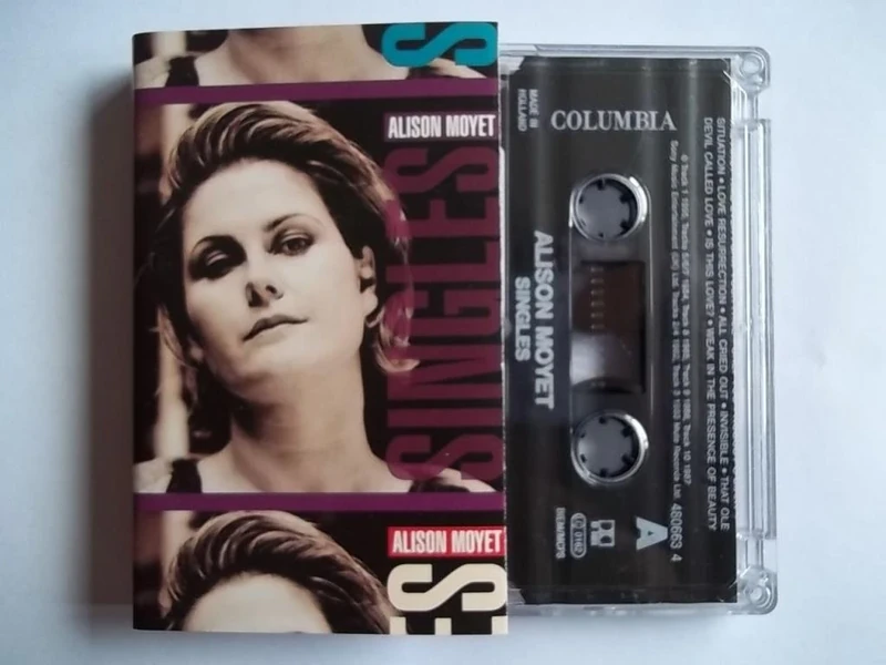 Alison Moyet Singles [CASSETTE]
