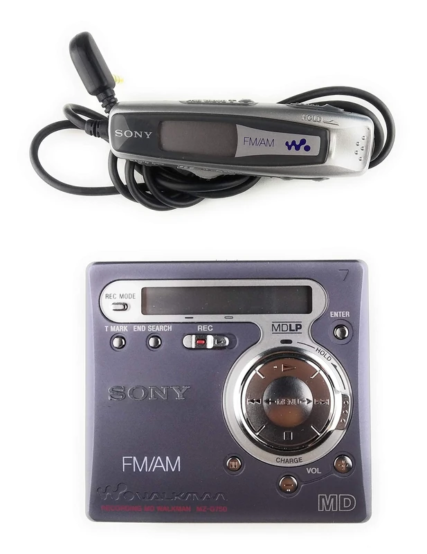 Sony MZ-G750 Recordable MiniDisc Walkman