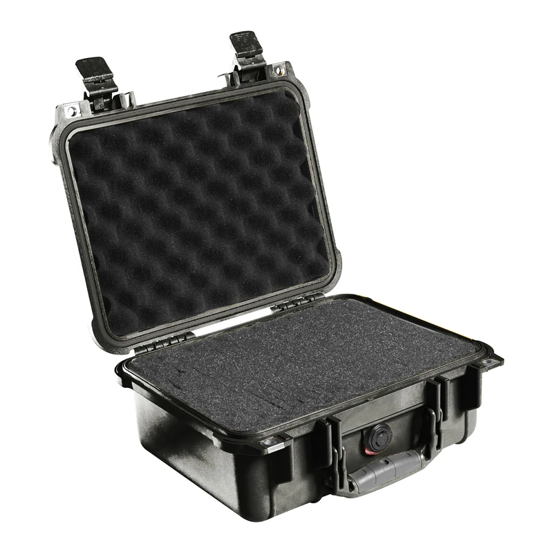 Pelican 1400 Case With Foam (Black)
