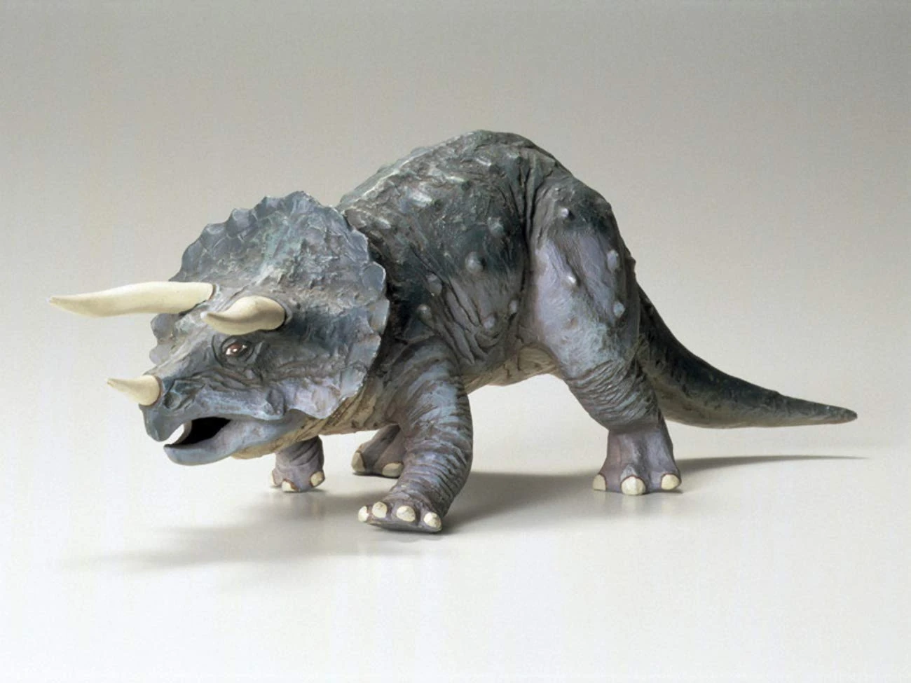 Tamiya 1: 35 60201 Triceratops Dino. Euryc Epüh Alus