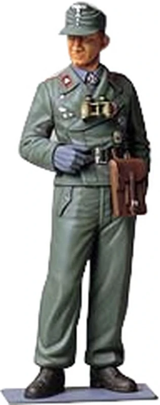 TAMIYA, 1:16 WWII figure German tanker, 300036301