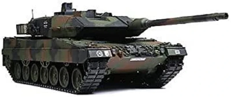 TAMIYA 300056020 Leopard 2 A6 Full Option Combat Tank Model