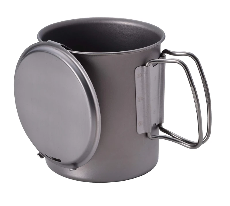 Snow Peak Trek 700, SCS-005T.7L Japanese Titanium Pot, Ultralight and Compact for Backpacking and Camping, Made in Japan, Lifetime Product Guarantee, Silver