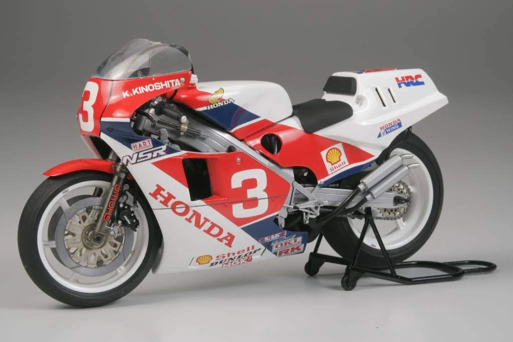 Honda NSR500 Factory Colour Motorbike 1:12 Plastic Model Assembly Kit