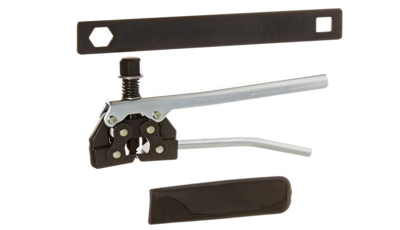 Fenner Drives 5810100 #1 Chain Breaker 25-60 Chain - Image 1