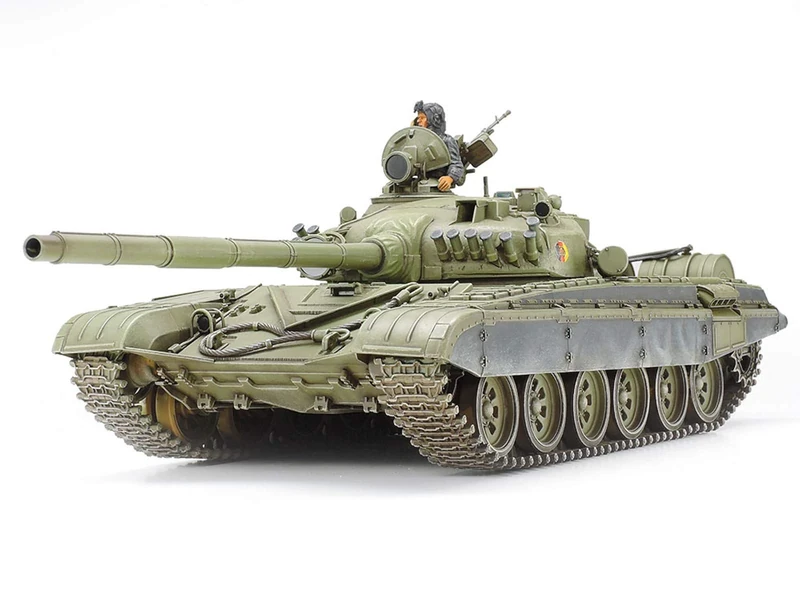 Tamiya TM35160 1:35 Russian T72M1 Tank Model Kit - Unpainted Brown