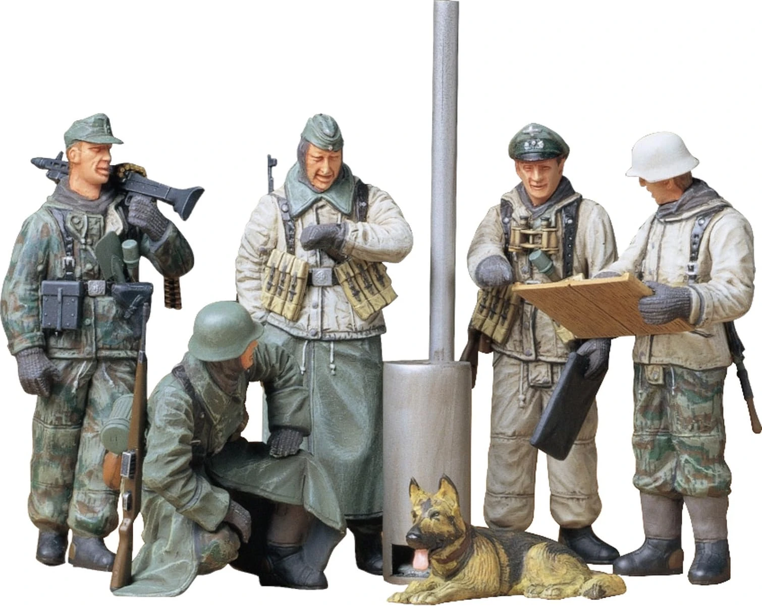 TAMIYA 300035212 – 1: 35 WWII Figures set German soldiers orders (5).