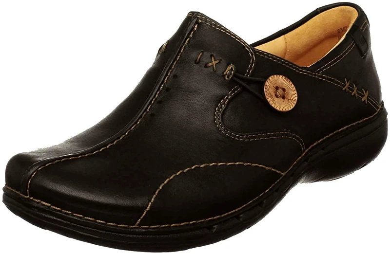 Clarks Unstructured Women's Un.Loop Slip-On Shoe, Black Leather, One Size
