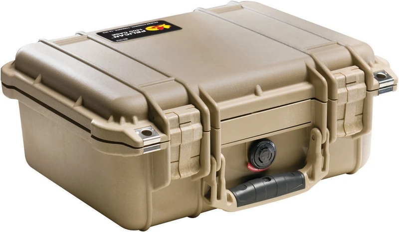 Pelican 1400 Camera Case With Foam (Desert Tan)