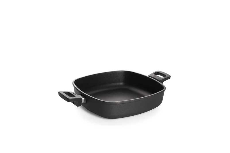 WOLL Nowo Titanium-serving Frying Pan 28 x 28 cm 28 Cm black