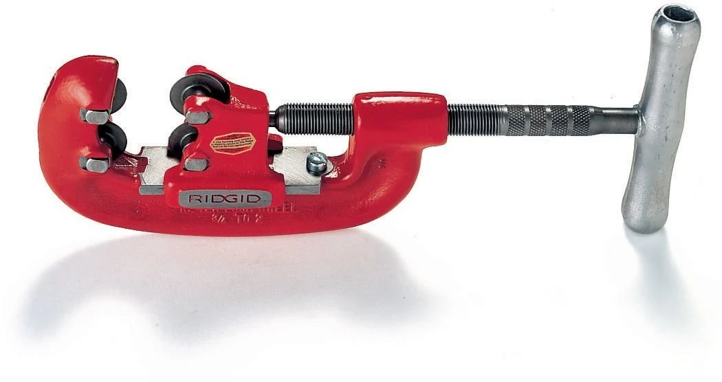 RIDGID 32870 Model 42-A Heavy-Duty 4-Wheel Pipe Cutter, Silver/Red,3/4-inch to 2-inch Steel Pipe Cutter