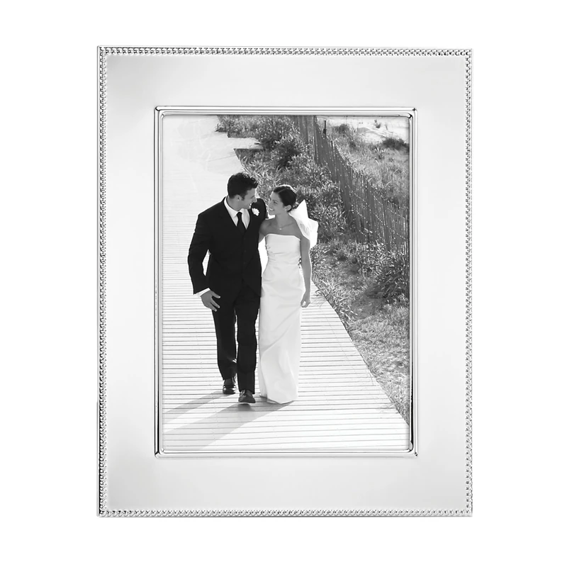 Reed & Barton Lyndon Silverplate 8" X 10" Photo Frame, Metallic, 3.55 LB - Image 1
