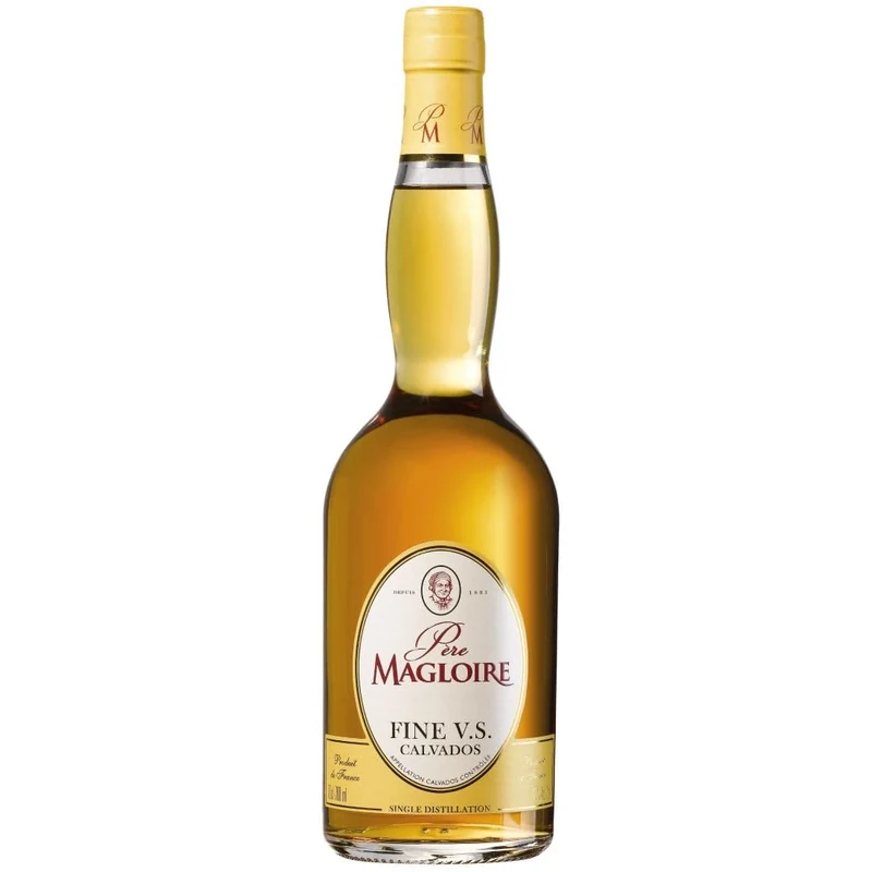 Père Magloire AOC Fine VS Calvados - 70cl, 40 Percent ABV - Premium Calvados Apple Brandy Normandy - Fresh and Fruity - Brandy Gifts for Men or Women