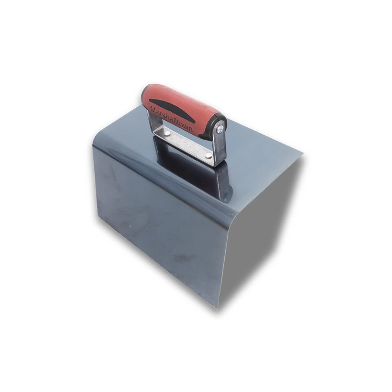 Marshalltown 4262D 9 x 5 x 5 OS Curb/Nose Tool with 3/4 Radius Durasoft Handle - Image 1