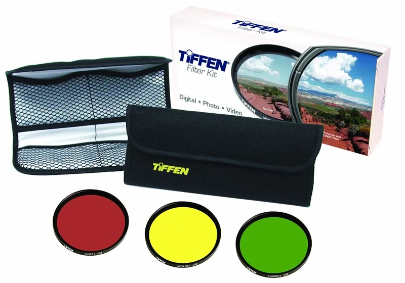 Tiffen 77mm Black & White Filter Kit