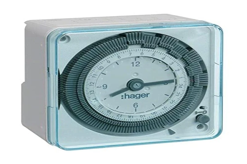 Hager – eh711 – Daily Schedule 72 x 72 mm, 16 A, 1 Two-Way Switch, with Reserve 200 Hours