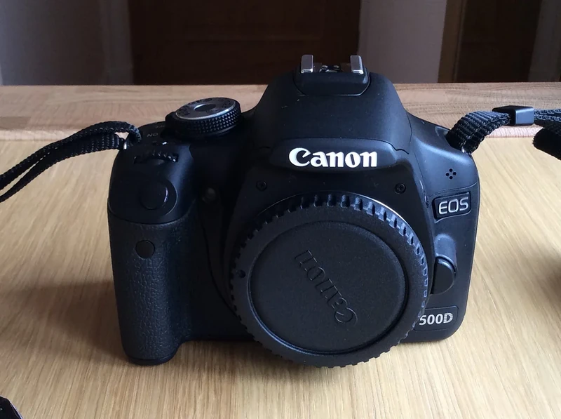 Canon EOS 500D DSLR Camera - 15.1 MP, 1080p Video, Body Only