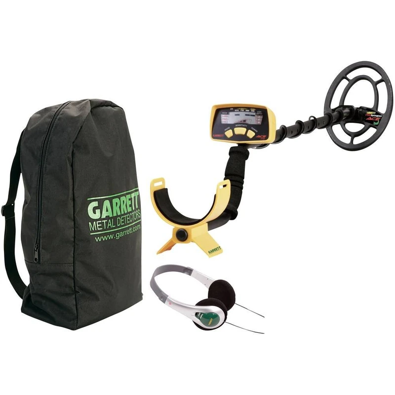 Garrett Ace 150 Metal Detector + Case + Helmet