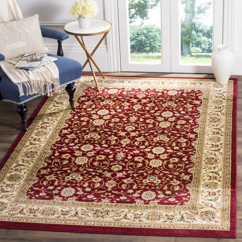Safavieh Elizabeth Traditional Area Rug, Woven Polypropylene Carpet in Red/Ivory, 160 X 228 cm