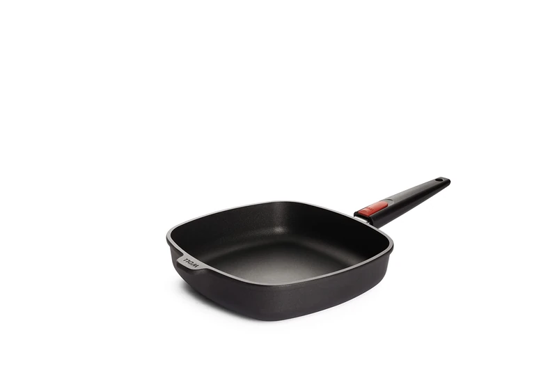 Woll Nowo 26 cm Square Frying Pan with Detachable Handle