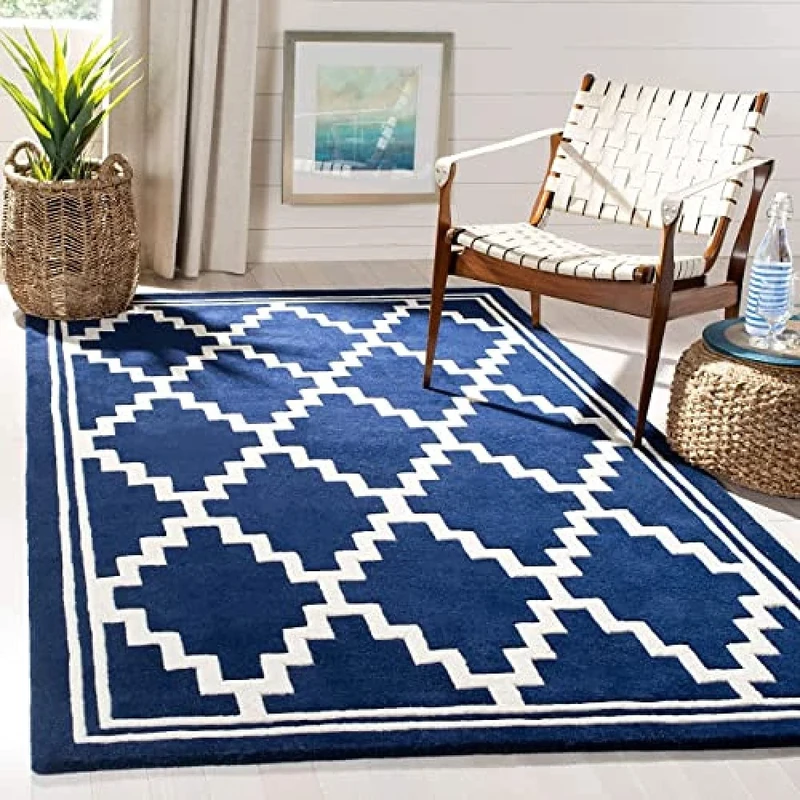 Safavieh Contemporary Indoor Hand Tufted Rectangle Area Rug, Chatham Collection, CHT743, in Navy / Ivory, 152 X 244 cm for Living Room, Bedroom or Any Indoor Space