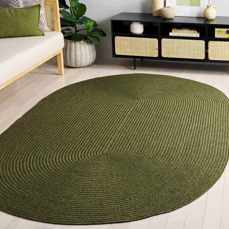 Safavieh Contemporary Rug Living Room, Dining Room, Bedroom - Machine Washable and Reversable - Braided Collection, Short Pile, in Green, 150 x 243 cm