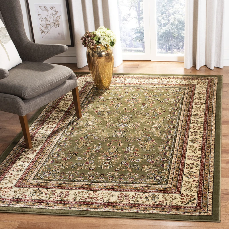 Safavieh Traditional Rug for Living Room, Dining Room, Bedroom - Lyndhurst Collection, Short Pile, in Sage and Ivory, 90 x 150 cm