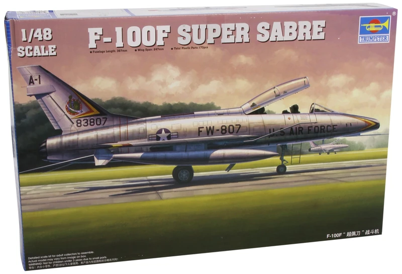 Trumpeter 1:48 - North American F-100F Super Sabre