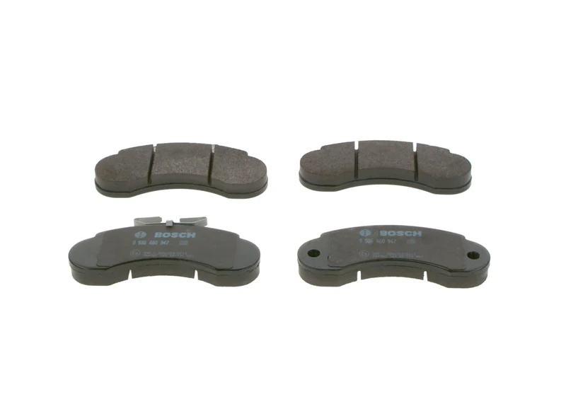 Bosch BP516 - Brake Pads Car Front Axle - Bosch Quality - Reduced Noise and Dust - ECE-R90 Certified - Copper-Free - 1 Set of 4 Pads - With Accessories