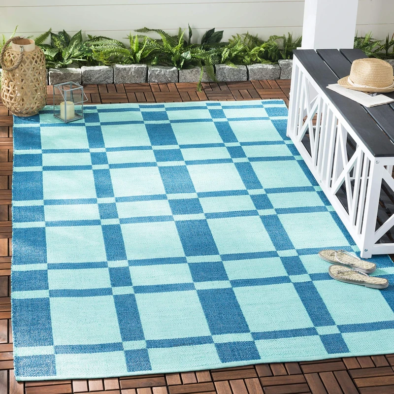 SAFAVIEH Eco-Friendly Rug for Living Room, Dining Room, Bedroom - Recycled Plastic Collection, Short Pile, in Sea, 152 X 244 cm