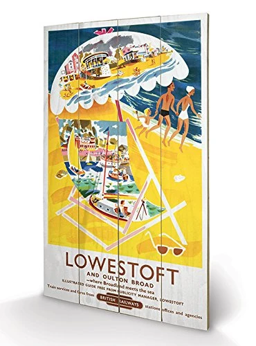 Pyramid International Lowestoft Deck Chair Wood Print, Multi-Colour, 45 x 76 x 1.3 cm